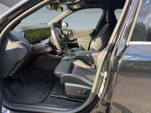 Black Sapphire Metallic 2026 BMW X3 30 xDrive