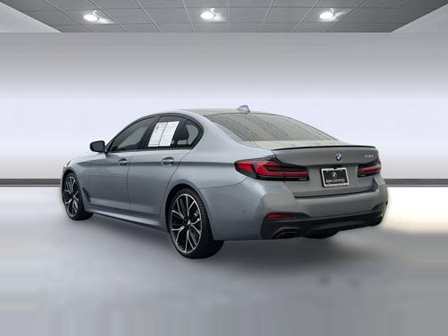 Skyscraper Gray Metallic 2023 BMW 530 i
