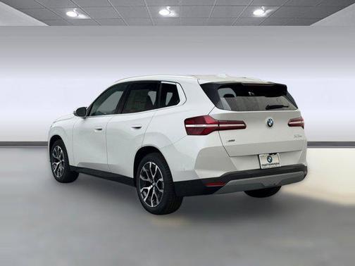 Mineral White Metallic 2026 BMW X3 30 xDrive