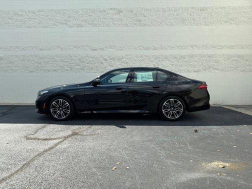 2026 BMW 530 i