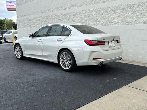 2024 BMW 330 i xDrive