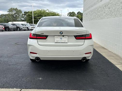2024 BMW 330 i xDrive