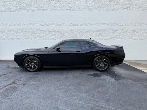 2017 Dodge Challenger R/T