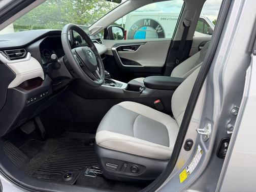 Silver Sky Metallic 2024 Toyota RAV4 Limited