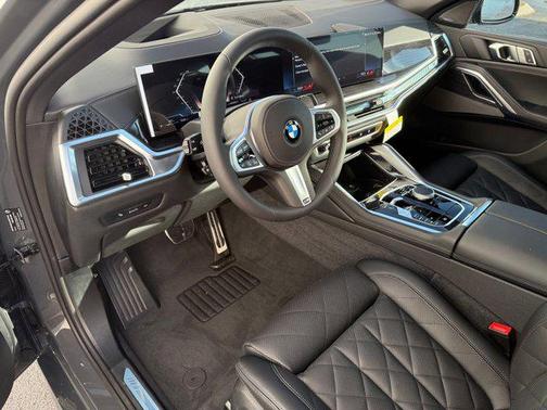 2026 BMW X6 xDrive40i