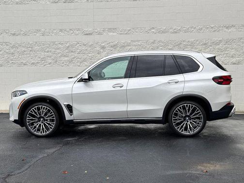 2026 BMW X5 sDrive40i