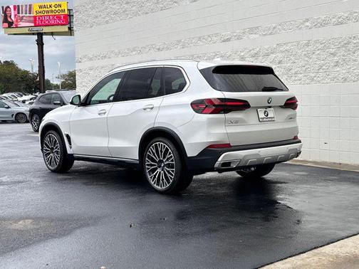 2026 BMW X5 sDrive40i