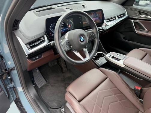Green 2025 BMW X1 xDrive28i