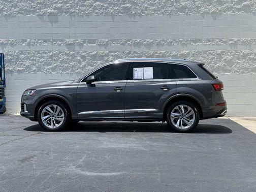 2021 Audi Q7 55 Premium Plus