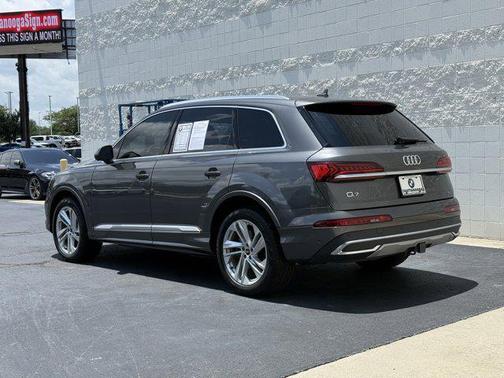2021 Audi Q7 55 Premium Plus