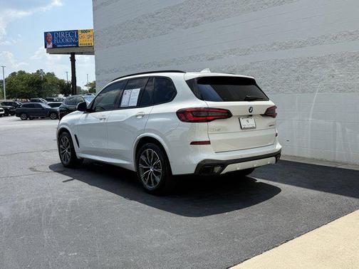 2023 BMW X5 xDrive40i