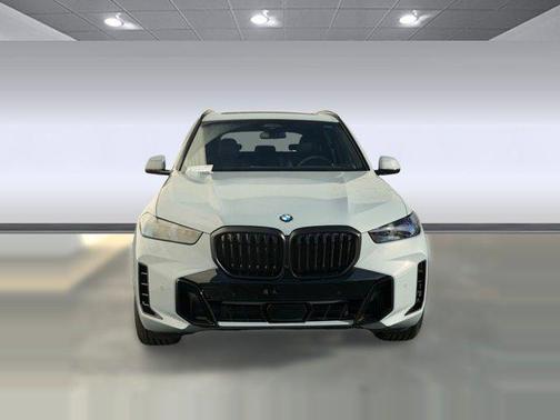 Brooklyn Grey Metallic 2026 BMW X5 xDrive40i