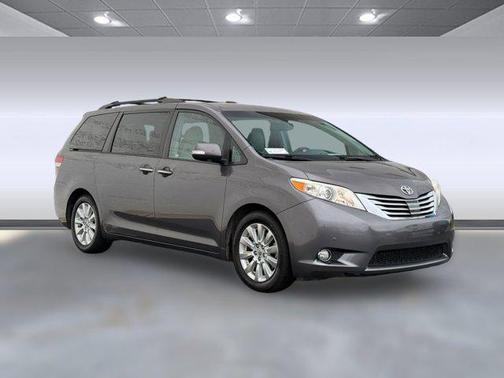 2014 Toyota Sienna XLE