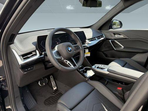 Black Sapphire Metallic 2026 BMW X1 xDrive28i