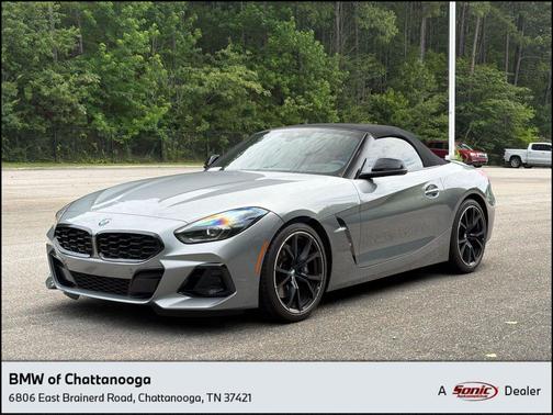 Skyscraper Grey Metallic 2023 BMW Z4 M40i