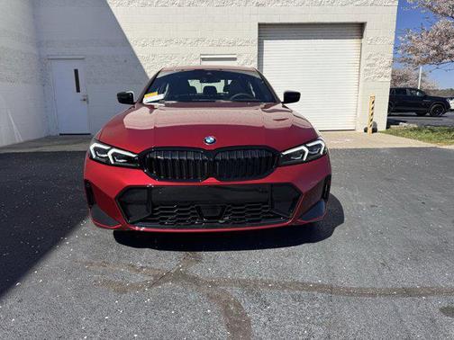 2025 BMW 330 i