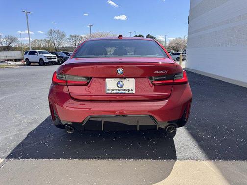 2025 BMW 330 i