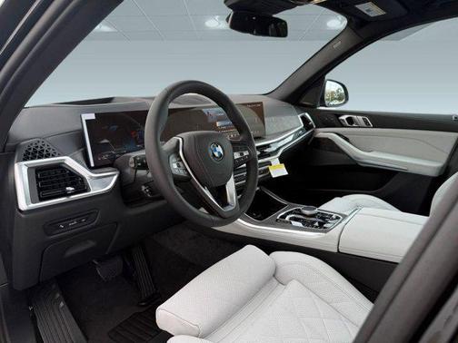 2026 BMW X5 PHEV xDrive50e