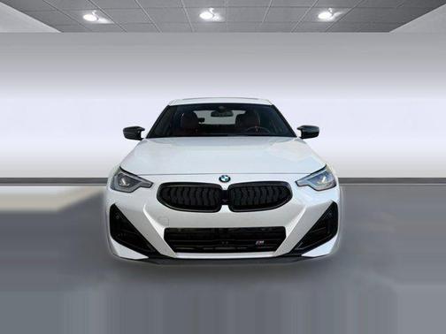 2025 BMW M240 i