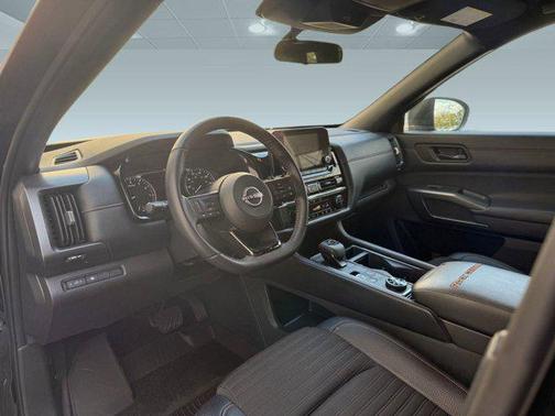 2024 Nissan Pathfinder Rock Creek 4WD