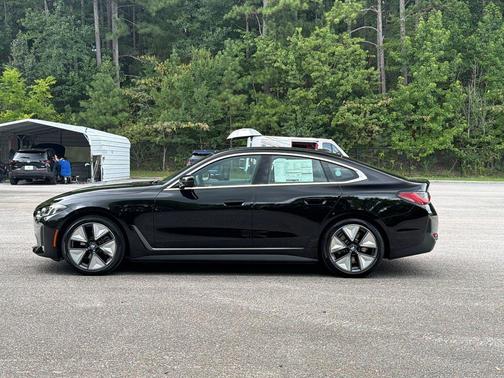 Jet Black 2026 BMW i4 Gran Coupe eDrive40