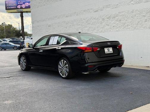 2024 Nissan Altima 2.5 SL