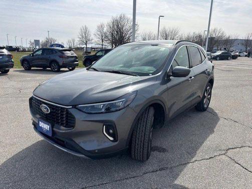 CARBONIZED GRAY METALLIC 2023 Ford Escape PLATINUM