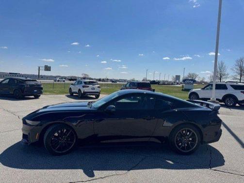 2025 Ford Mustang DARK HORSE