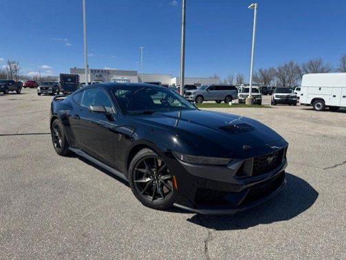 2025 Ford Mustang DARK HORSE