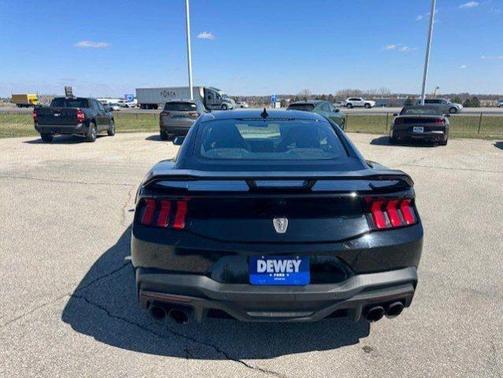 2025 Ford Mustang DARK HORSE