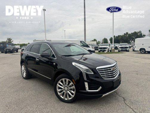 Stellar Black Metallic 2019 Cadillac XT5 Platinum