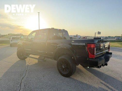 AGATE BLACK 2022 Ford F-350 LARIAT SUPER DUTY