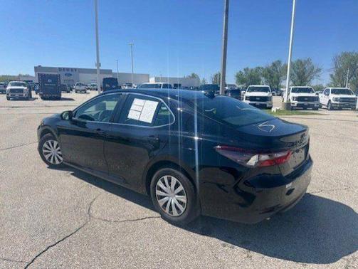 Black 2022 Toyota Camry LE