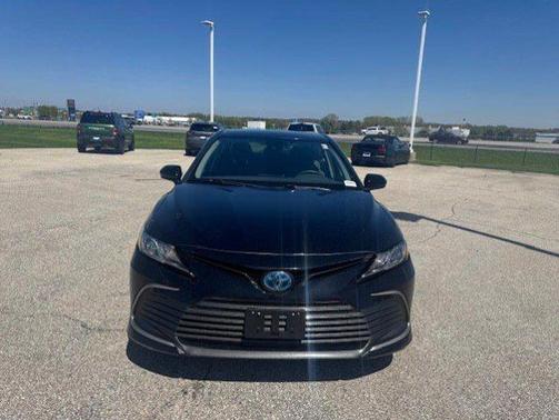 Black 2022 Toyota Camry LE
