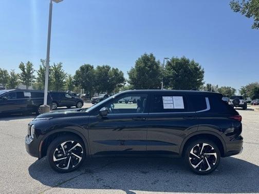 2022 Mitsubishi Outlander SEL