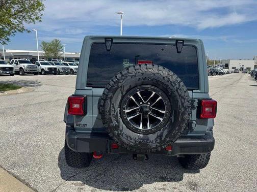 Anvil Clearcoat 2025 Jeep Wrangler Rubicon