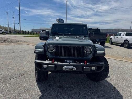 Anvil Clearcoat 2025 Jeep Wrangler Rubicon