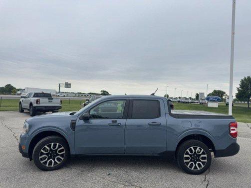 Azure Gray Metallic 2024 Ford Maverick Lariat