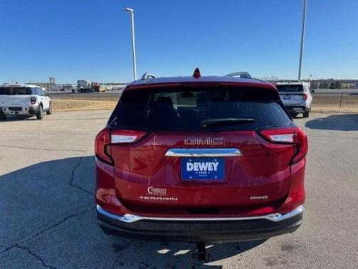 2022 GMC Terrain SLT