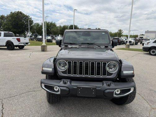 granite crystal metallic clearcoat 2026 Jeep Wrangler 4-Door Sahara 4x4