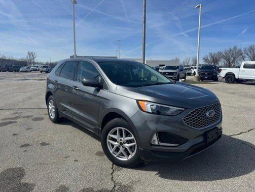 CARBONIZED GRAY 2024 Ford Edge SEL