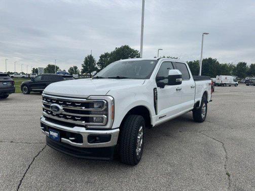 Oxford White 2023 Ford F-350 Lariat
