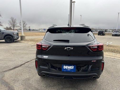 Mosaic Black Metallic 2025 Chevrolet Trailblazer RS