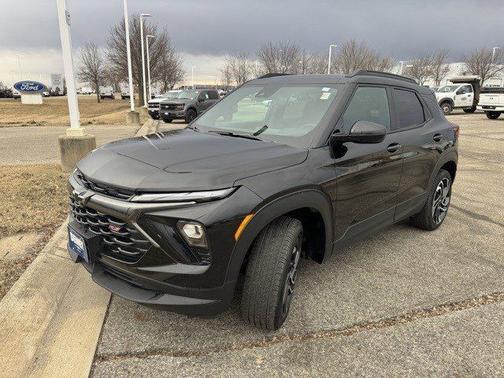 Mosaic Black Metallic 2025 Chevrolet Trailblazer RS