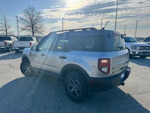 ICONIC SILVER METALLIC 2023 Ford Bronco Sport BADLANDS