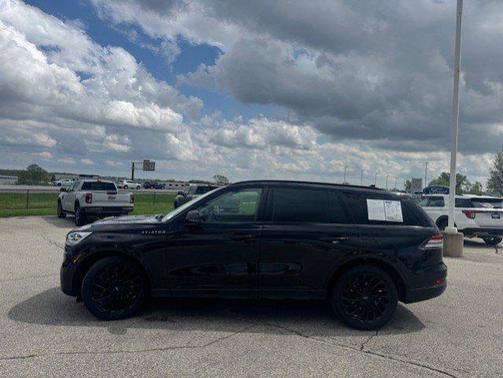 Black Metallic 2023 Lincoln Aviator Reserve AWD