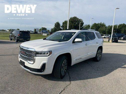 White Frost Tricoat 2022 GMC Acadia Denali