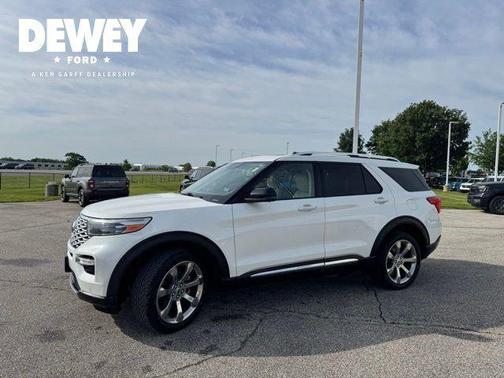 White 2020 Ford Explorer Platinum