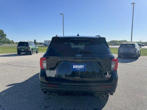 Black Metallic 2020 Ford Explorer ST