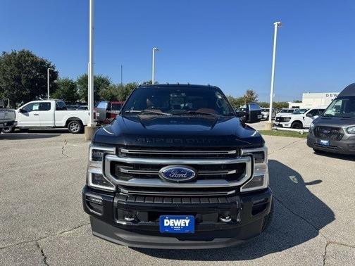 2022 Ford F-350 PLATINUM